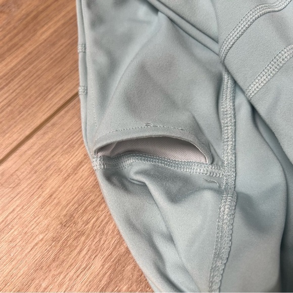 A&F YPB Women's Light blue Leggings size large - Picture 6 of 7